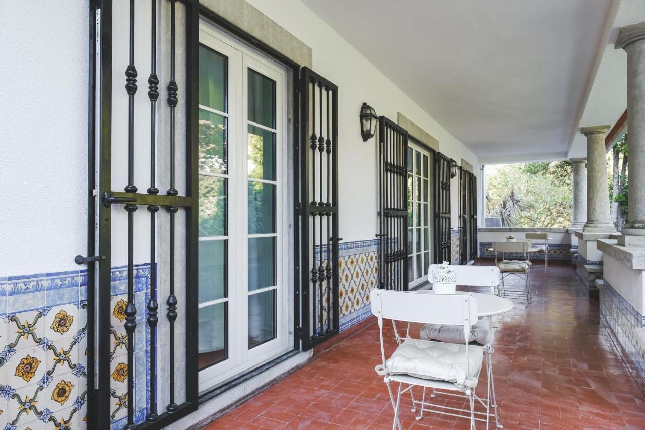 4U Lisbon Airport Suites Экстерьер фото