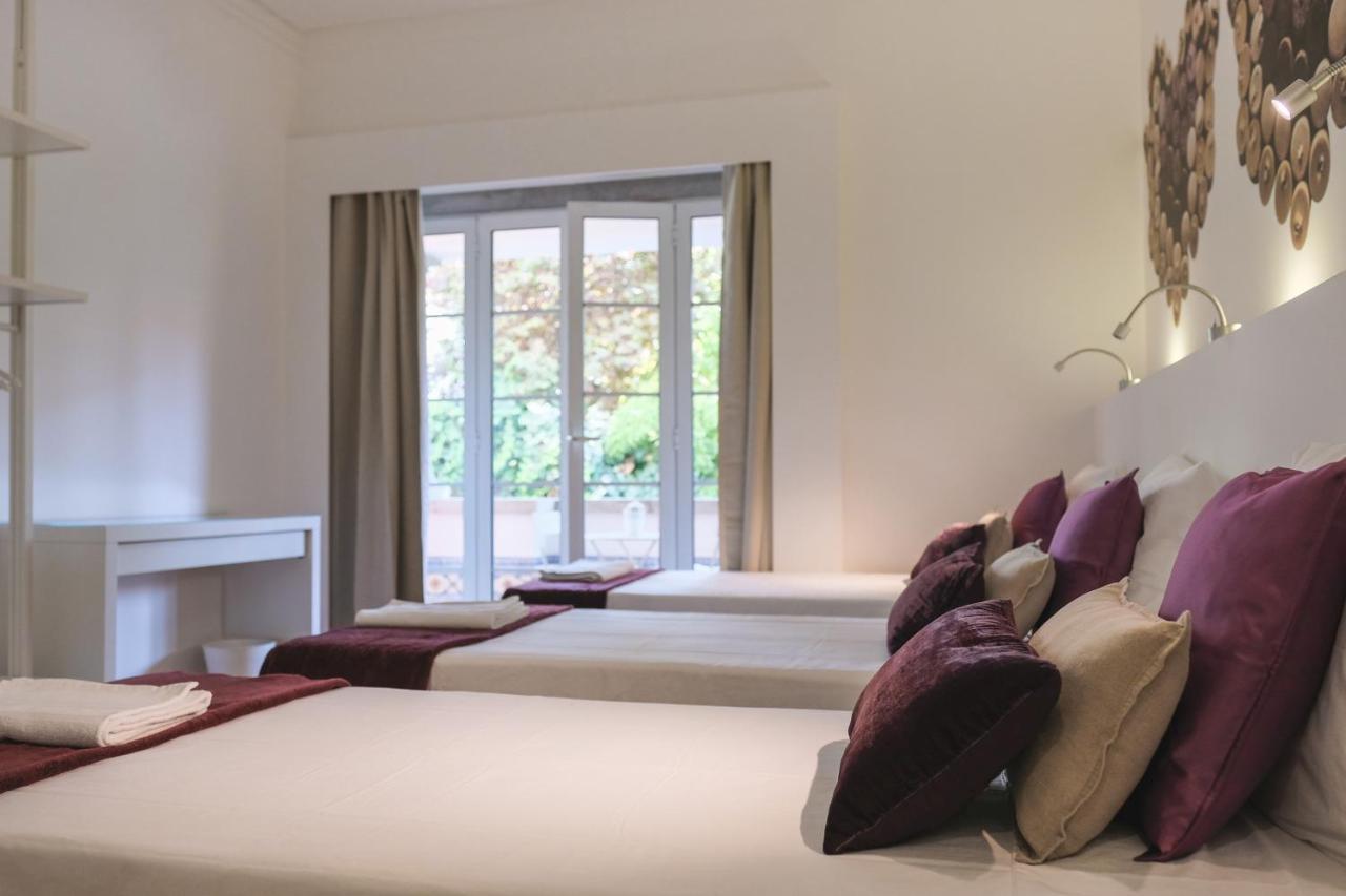 4U Lisbon Airport Suites Экстерьер фото