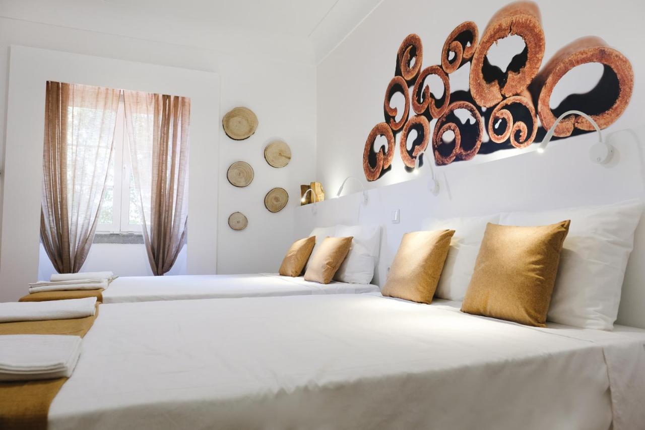 4U Lisbon Airport Suites Экстерьер фото